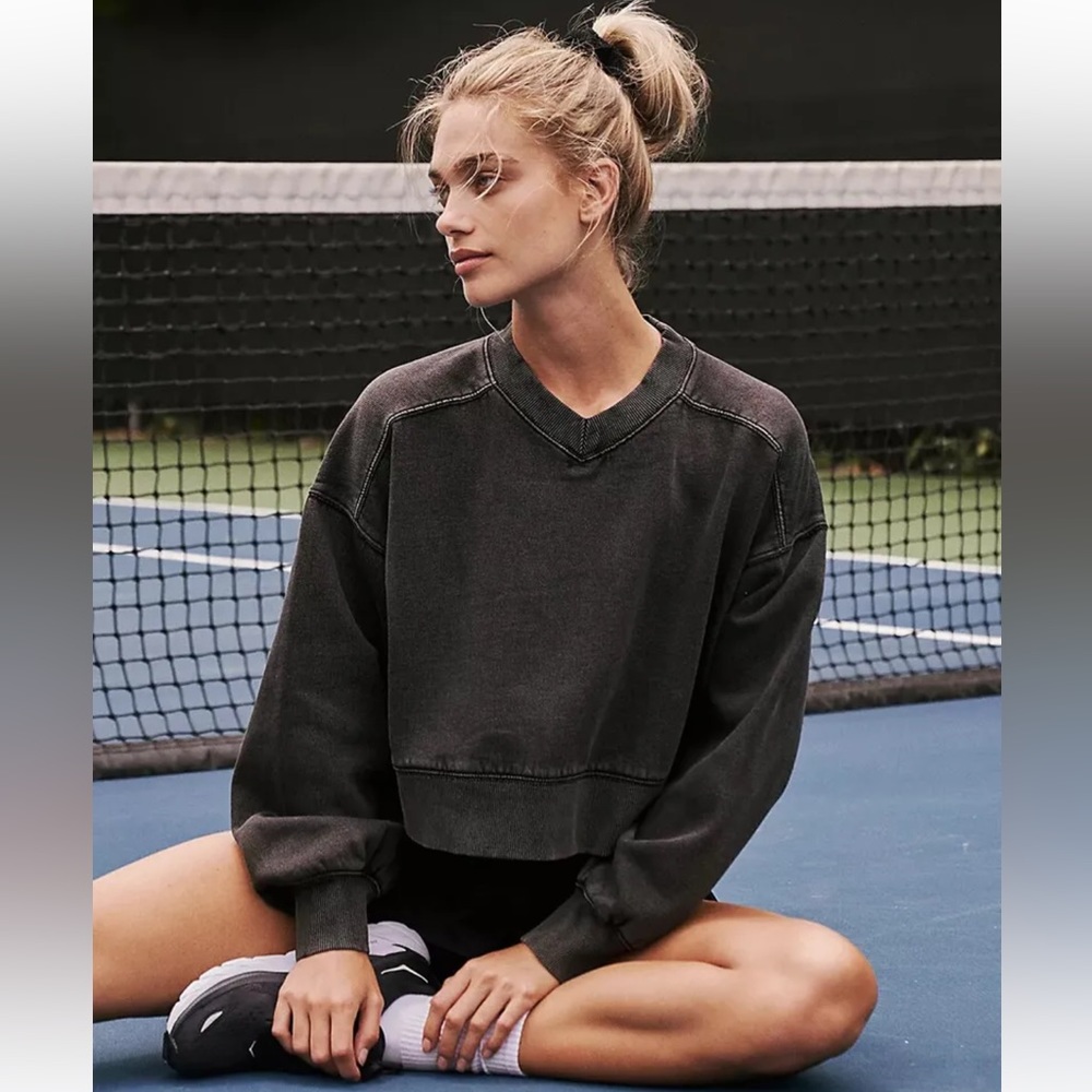 Free People Movement Main Event Sweat Sweatshirt NWT - Picture 3 of 15